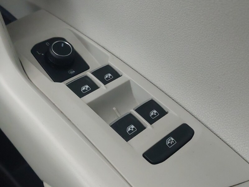 Used Volkswagen Polo 2018 for sale - 77761015: Photo 18