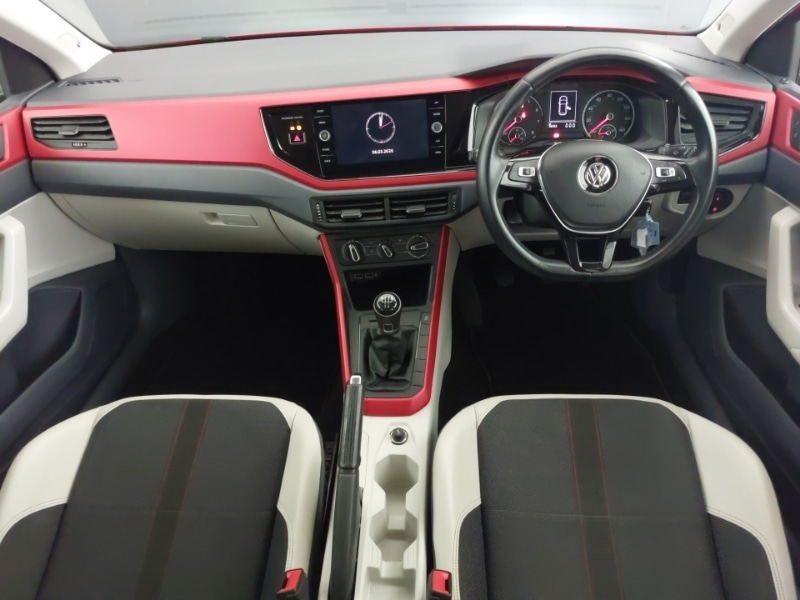 Used Volkswagen Polo 2018 for sale - 77761015: Photo 2