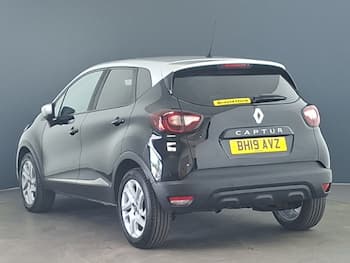 Used Renault Captur 2019 for sale - 79618427: Photo