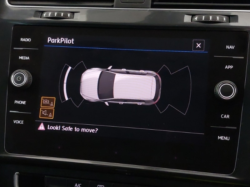 Used Volkswagen Golf 2019 for sale - 77264957: Photo 10