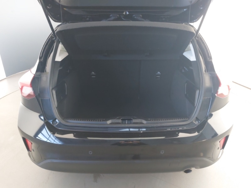 Used Ford Focus 2023 for sale - 76736851: Photo 8