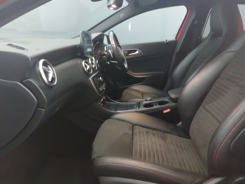 Used Mercedes-Benz A-Class 2018 for sale - 76471772: Photo 5