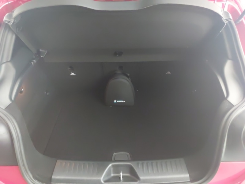 Used Mercedes-Benz A-Class 2018 for sale - 76471772: Photo 8