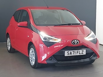 Used Toyota AYGO 2021 for sale - 76532993: Photo