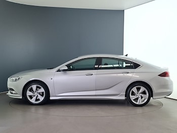 Used Vauxhall Insignia 2019 for sale - 79382693: Photo