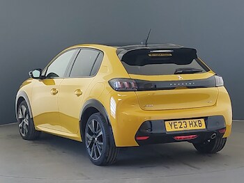 Used Peugeot 208 2023 for sale - 76639396: Photo