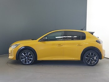 Used Peugeot 208 2023 for sale - 76639396: Photo