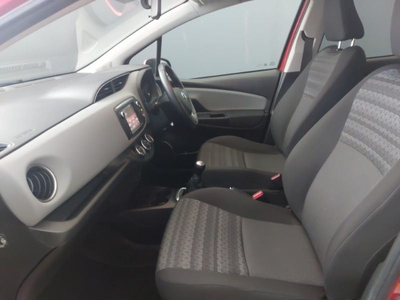 Used Toyota Yaris 2016 for sale - 77047092: Photo 5
