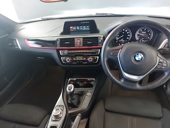 Used BMW 2 Series 2018 for sale - 77047090: Photo