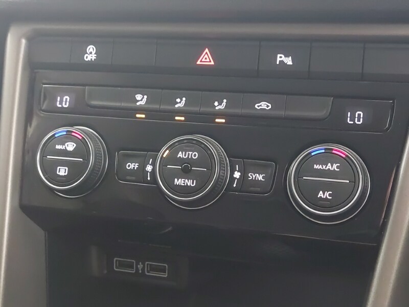 Used Volkswagen T-Roc 2020 for sale - 76054463: Photo 16