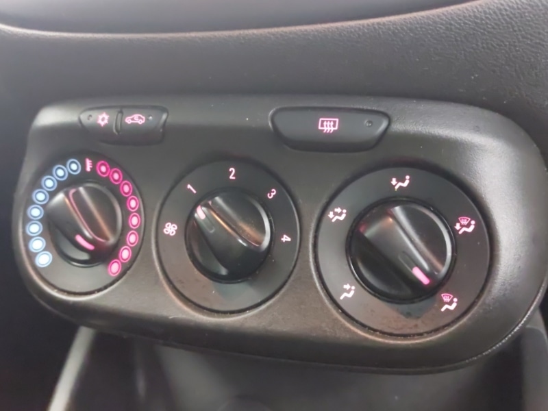 Used Vauxhall Corsa 2017 for sale - 76864344: Photo 15