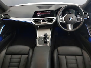 Used BMW 3 Series 2019 for sale - 77325376: Photo