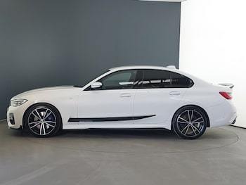 Used BMW 3 Series 2019 for sale - 77325376: Photo