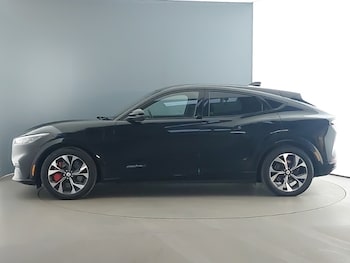 Used Ford Mustang Mach-E 2021 for sale - 76795173: Photo