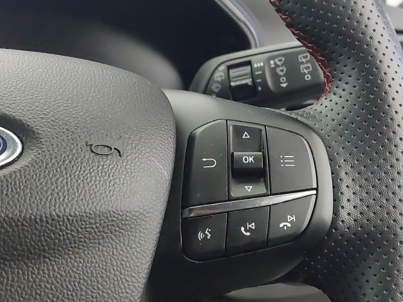 Used Ford Focus 2023 for sale - 76455795: Photo 13