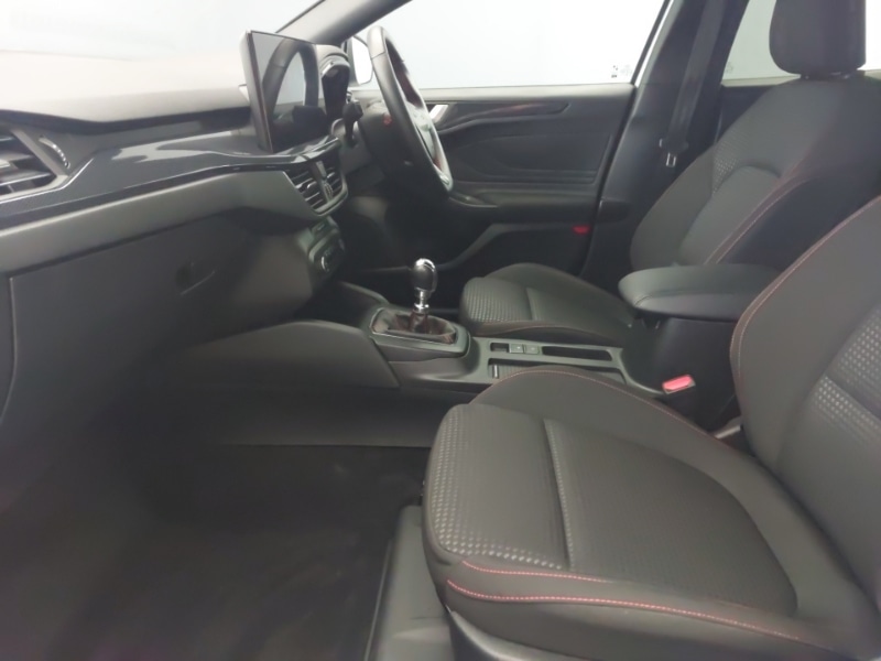 Used Ford Focus 2023 for sale - 76455795: Photo 5