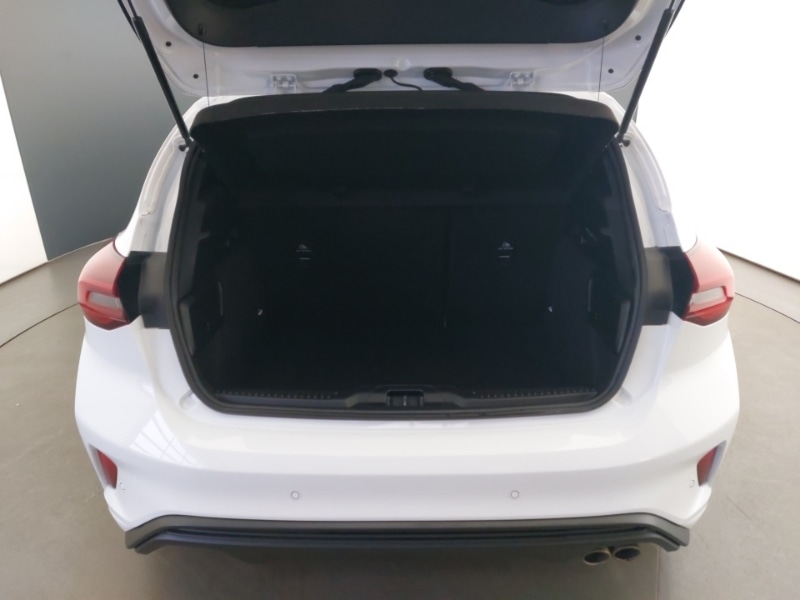 Used Ford Focus 2023 for sale - 76455795: Photo 8