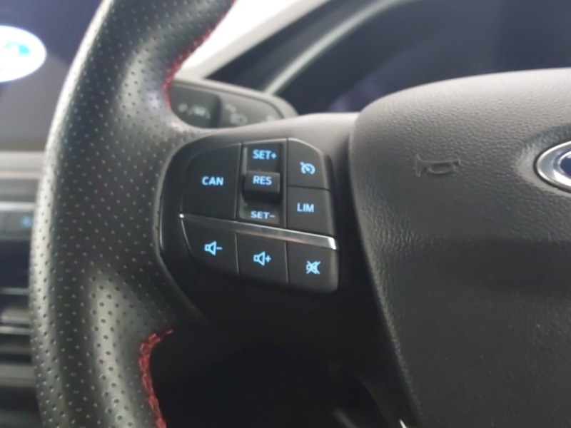 Used Ford Focus 2022 for sale - 77992565: Photo 14