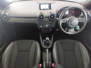 Used Audi A1 2018 for sale - 76335555: Photo