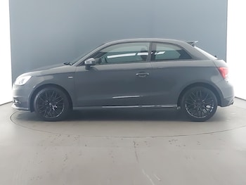 Used Audi A1 2018 for sale - 76335555: Photo