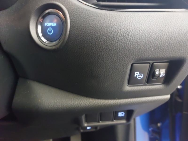 Used Toyota C-HR 2019 for sale - 77081206: Photo 14