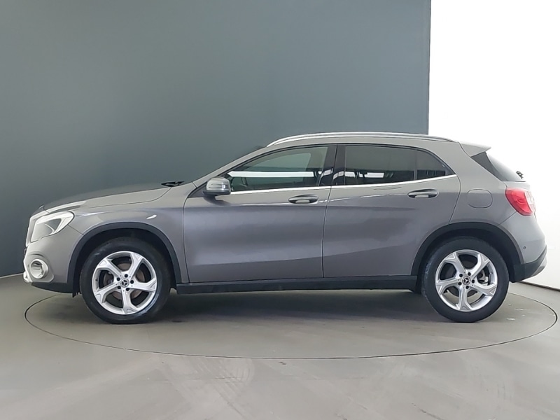 Used Mercedes-Benz GLA 2018 for sale - 77141145: Photo 4