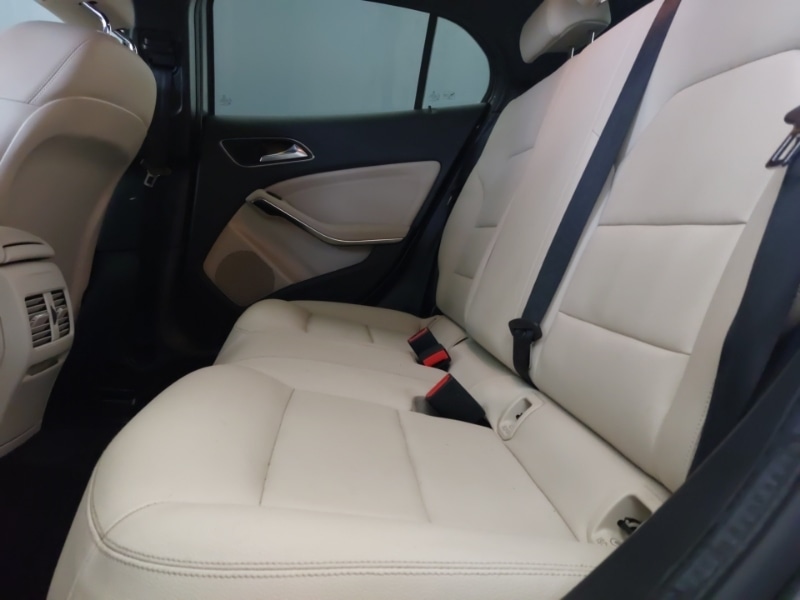 Used Mercedes-Benz GLA 2018 for sale - 77141145: Photo 6