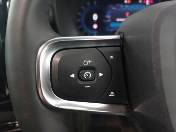 Used Volvo XC40 2024 for sale - 76091826: Photo 12