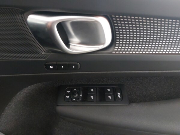 Used Volvo XC40 2024 for sale - 76091826: Photo 19