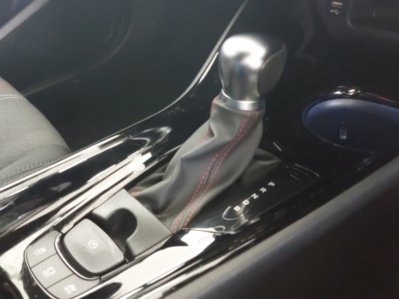 Used Toyota C-HR 2021 for sale - 76815858: Photo 15