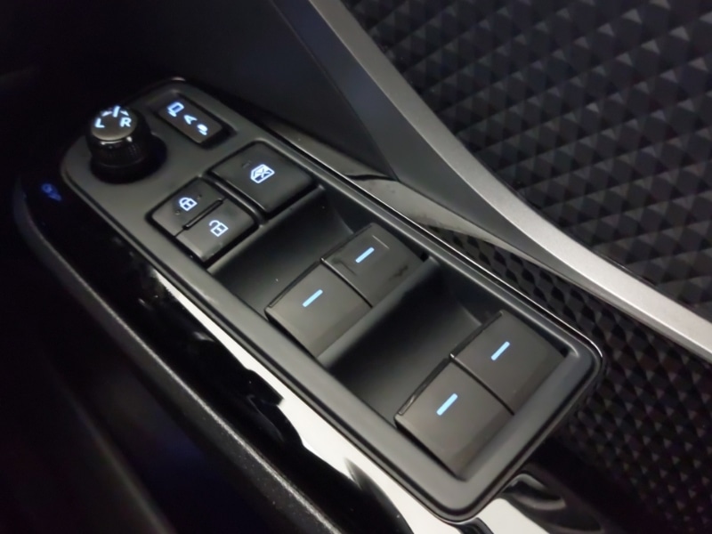 Used Toyota C-HR 2021 for sale - 76815858: Photo 16