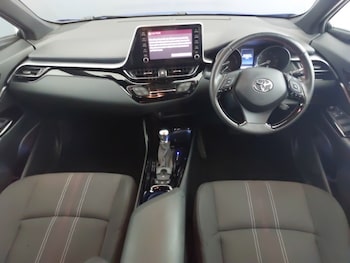 Used Toyota C-HR 2021 for sale - 76815858: Photo