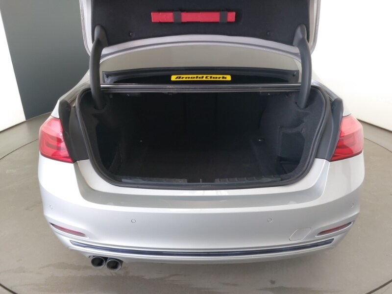 Used BMW 3 Series 2018 for sale - 76651861: Photo 8