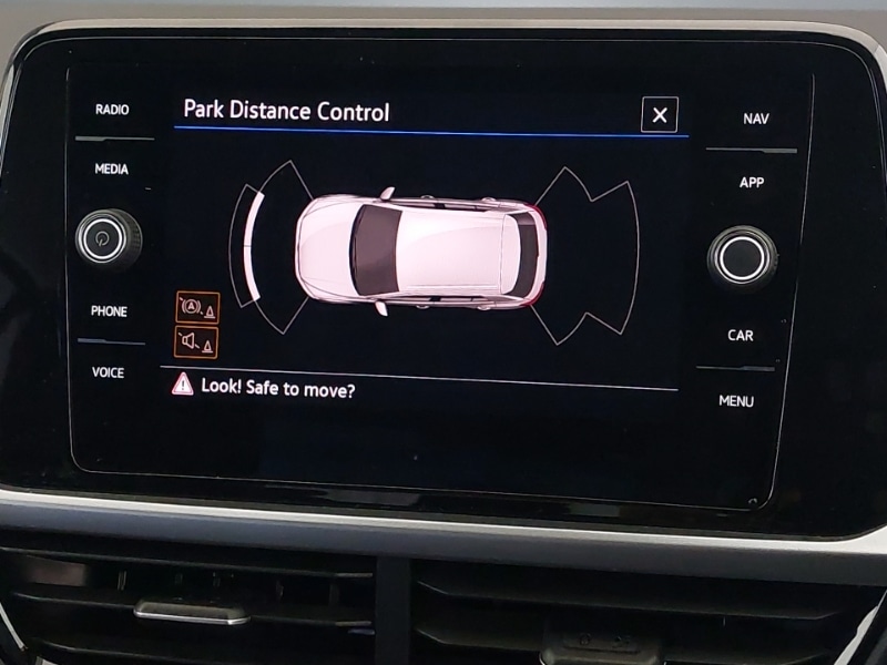 Used Volkswagen T-Roc 2024 for sale - 77536477: Photo 10