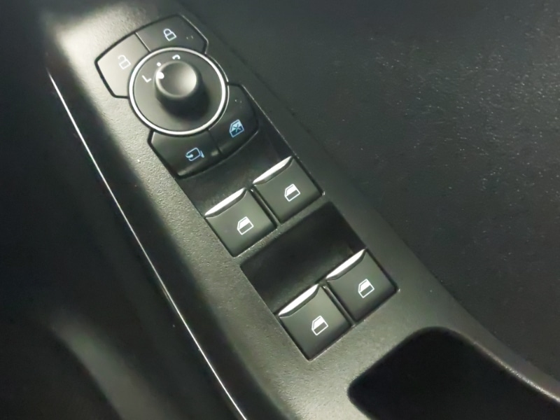 Used Ford Puma 2023 for sale - 76383838: Photo 18