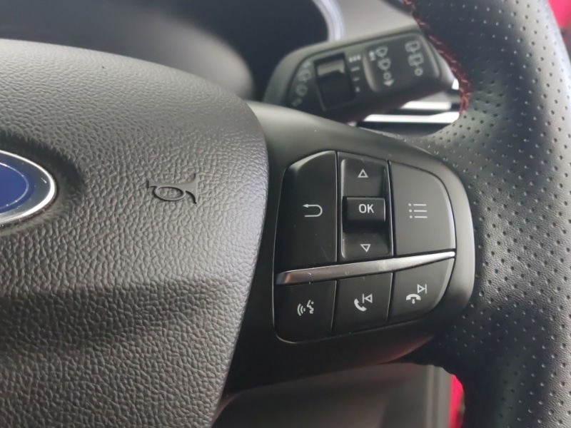 Used Ford Focus 2023 for sale - 76397425: Photo 13