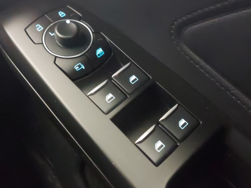 Used Ford Focus 2023 for sale - 76397425: Photo 18