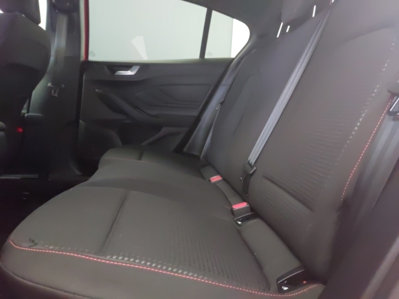 Used Ford Focus 2023 for sale - 76397425: Photo 6