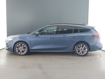 Used Ford Focus 2022 for sale - 76498147: Photo