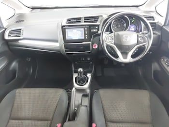 Used Honda Jazz 2018 for sale - 78203395: Photo