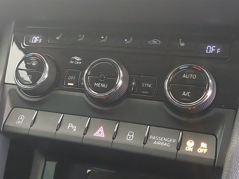 Used Skoda Karoq 2018 for sale - 77663836: Photo 15