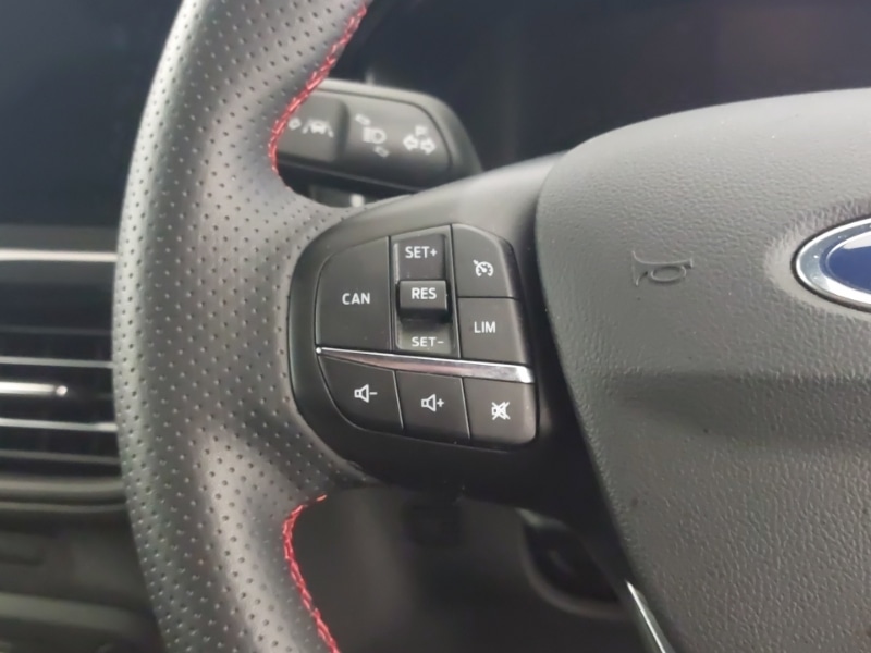 Used Ford Focus 2022 for sale - 77530727: Photo 14