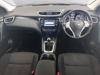 Used Nissan Qashqai 2016 for sale - 75652576: Photo