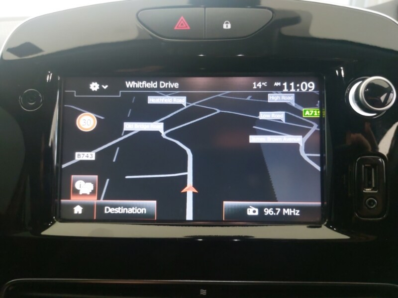 Used Renault Clio 2017 for sale - 77832201: Photo 16