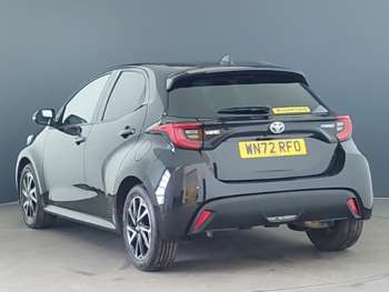 Used Toyota Yaris 2022 for sale - 74153403: Photo