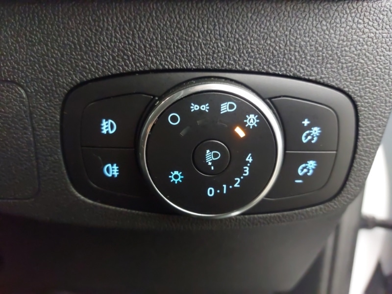 Used Ford Focus 2023 for sale - 76498136: Photo 14