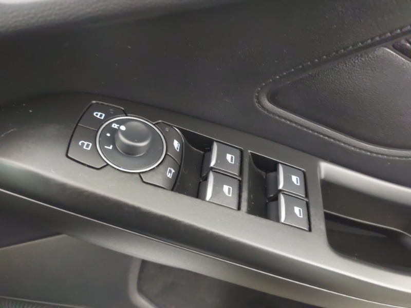 Used Ford Focus 2023 for sale - 76498136: Photo 19