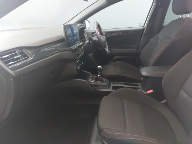 Used Ford Focus 2023 for sale - 76498136: Photo 5