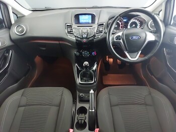 Used Ford Fiesta 2016 for sale - 76471758: Photo