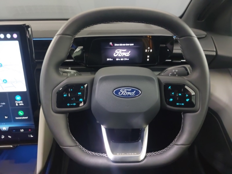 Used Ford Explorer 2024 for sale - 76091680: Photo 11